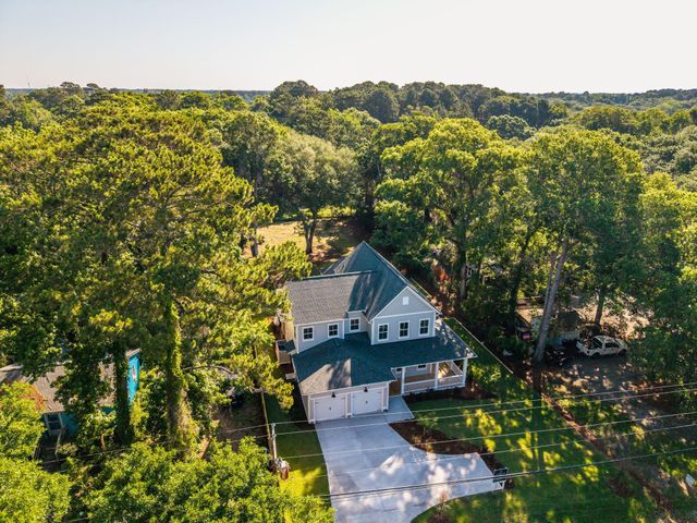 1296 Venning Road, Mount Pleasant, SC 29464