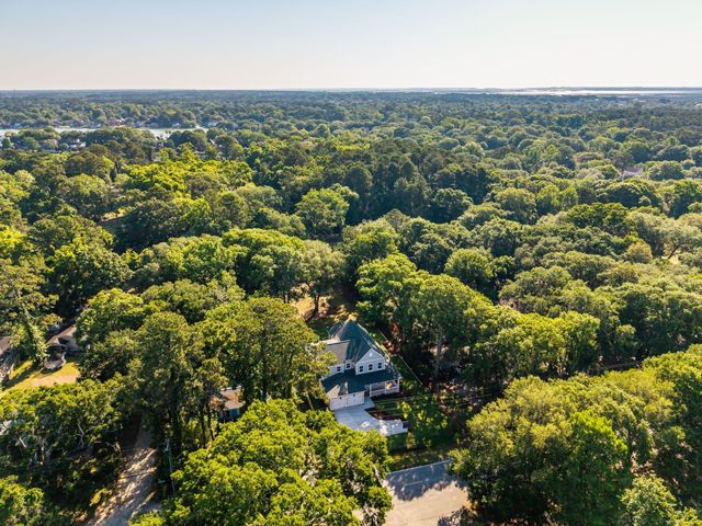 1296 Venning Road, Mount Pleasant, SC 29464