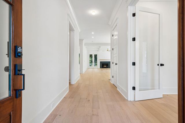 1296 Venning Road, Mount Pleasant, SC 29464