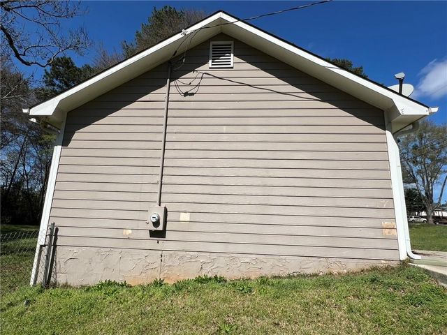 30 Meadowbrook Drive, Mcdonough, GA 30253