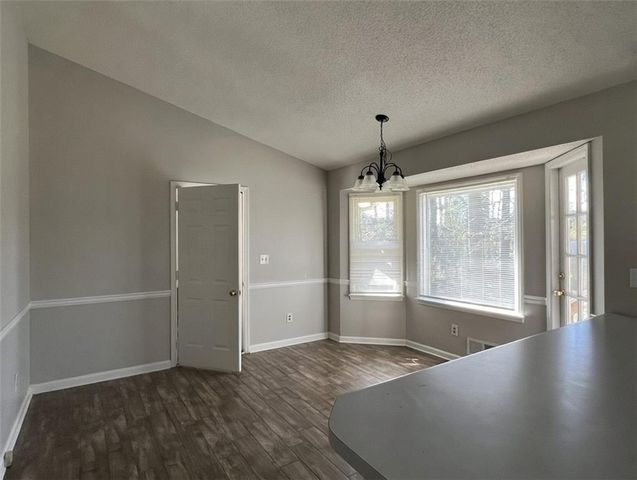 30 Meadowbrook Drive, Mcdonough, GA 30253