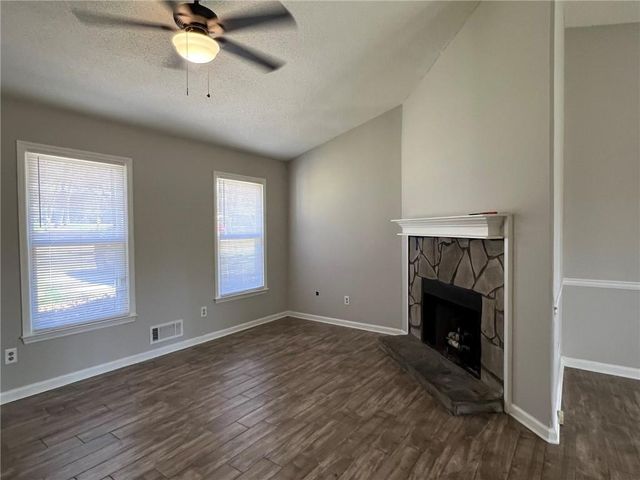 30 Meadowbrook Drive, Mcdonough, GA 30253