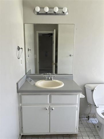 30 Meadowbrook Drive, Mcdonough, GA 30253