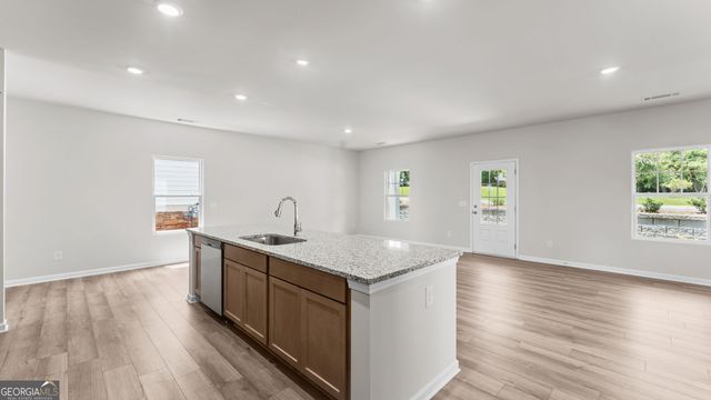 5249 Gainesville Street, Flowery Branch, GA 30542