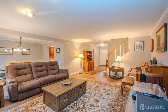 62 Fair Acres Court, South Brunswick, NJ 08540