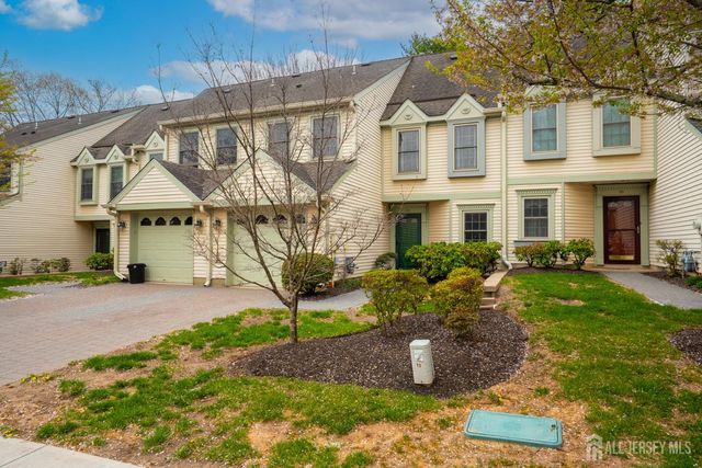 62 Fair Acres Court, South Brunswick, NJ 08540