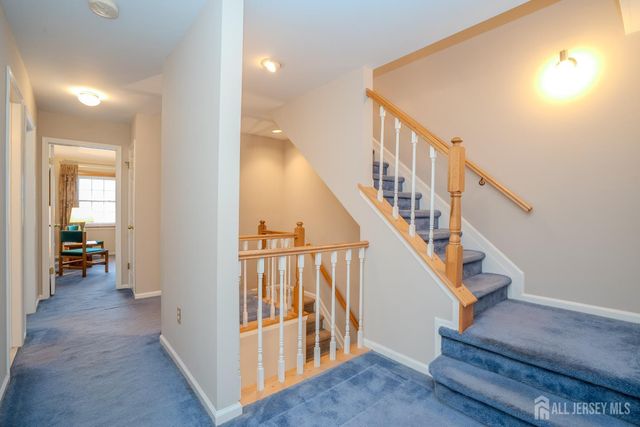 62 Fair Acres Court, South Brunswick, NJ 08540