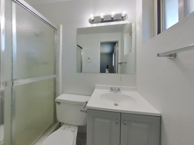 2932 W Caribbean Lane, Phoenix, AZ 85053