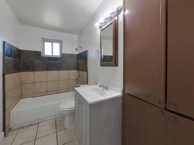2932 W Caribbean Lane, Phoenix, AZ 85053