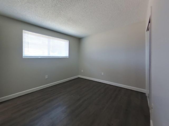 2932 W Caribbean Lane, Phoenix, AZ 85053