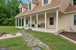367 EDGEWATER LN, Montross, VA 22520