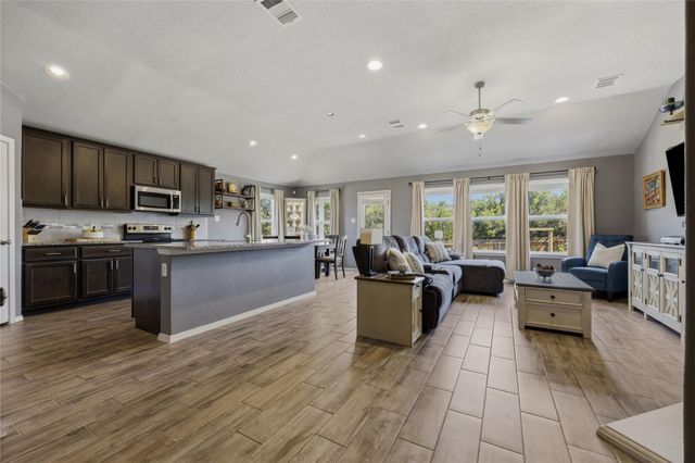 21103 Winslow CV, Lago Vista, TX 78645