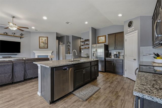 21103 Winslow CV, Lago Vista, TX 78645