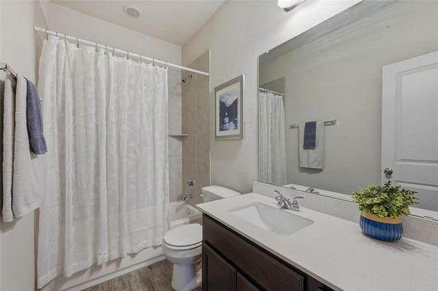 21103 Winslow CV, Lago Vista, TX 78645