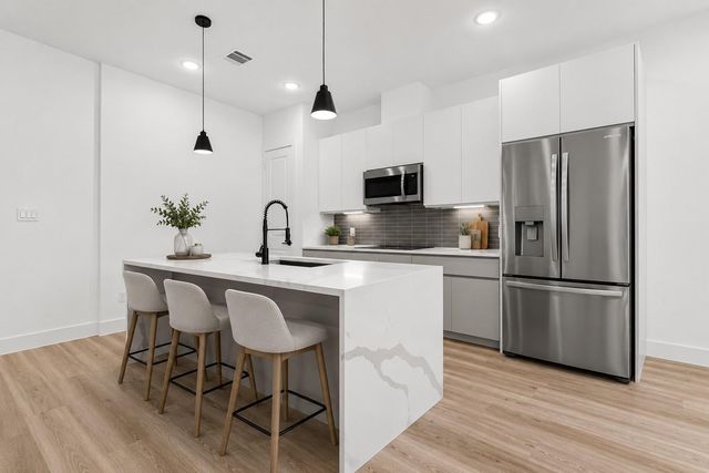 4201 Oats St C, Houston, TX 77020