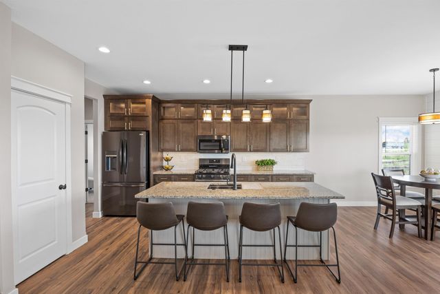 260 NW Howard Avenue, Swisher, IA 52338