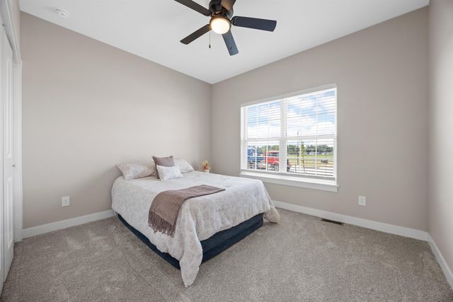 260 NW Howard Avenue, Swisher, IA 52338