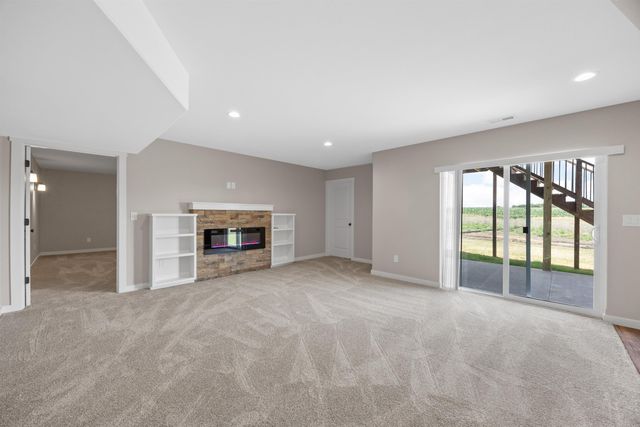 260 NW Howard Avenue, Swisher, IA 52338