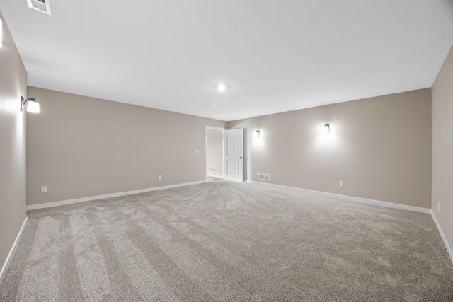 260 NW Howard Avenue, Swisher, IA 52338