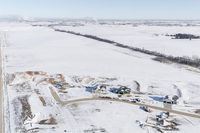 260 NW Howard Avenue, Swisher, IA 52338