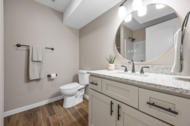 260 NW Howard Avenue, Swisher, IA 52338