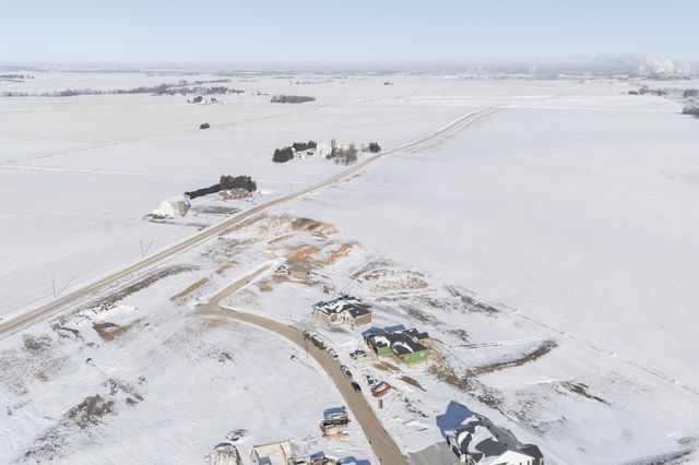 260 NW Howard Avenue, Swisher, IA 52338