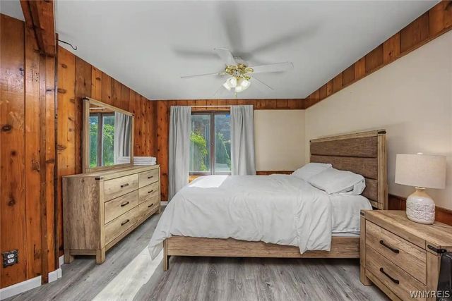 9326 Rivershore Drive, Niagara Falls, NY 14304