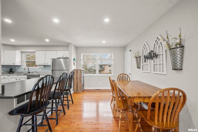 12145 N WHISPERING WOODS Drive, Dunlap, IL 61525