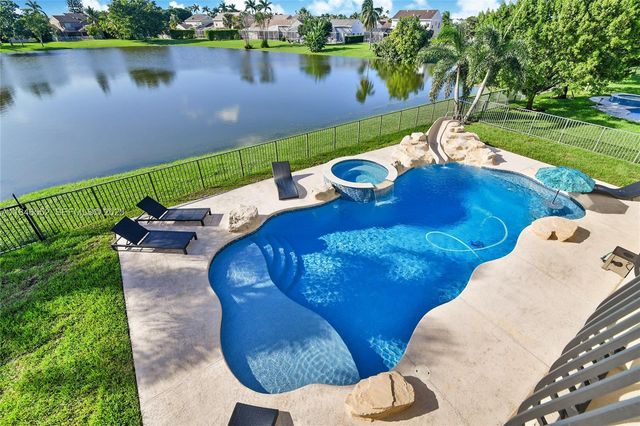 12137 Boca Reserve Lane, Boca Raton, FL 33428