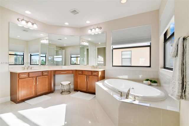 12137 Boca Reserve Lane, Boca Raton, FL 33428