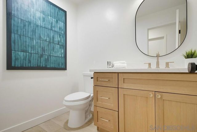 5580 Caminito Consuelo, La Jolla, CA 92037