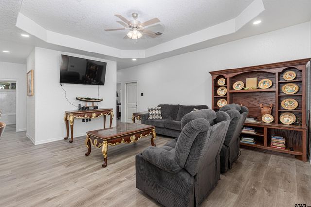 11524 FM 2016, Tyler, TX 75706