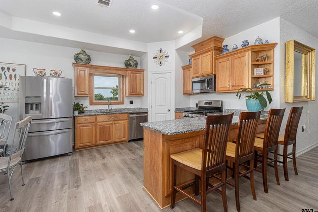 11524 FM 2016, Tyler, TX 75706