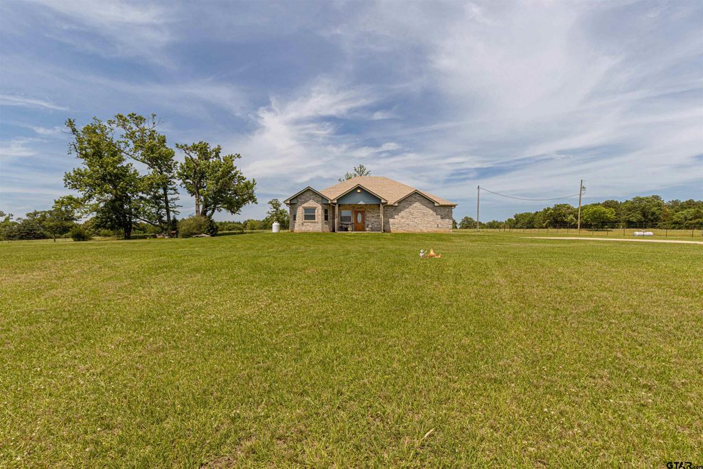 11524 FM 2016, Tyler, TX 75706