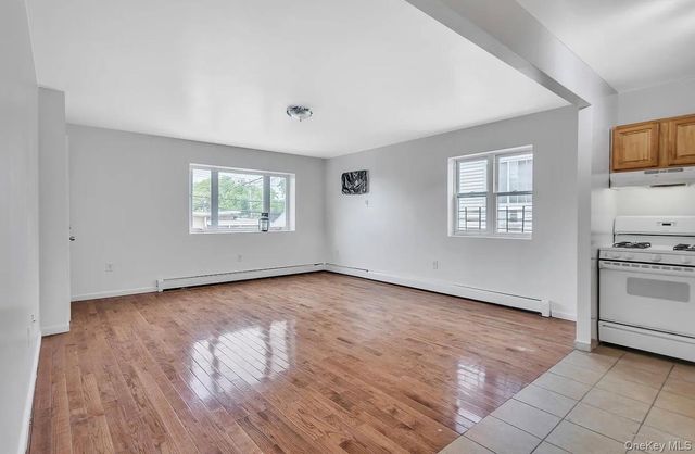 2268 Seward Avenue, Bronx, NY 10473