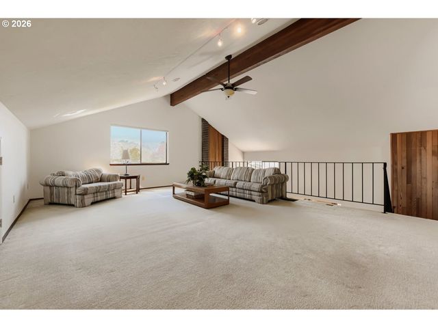 17200 Nw BANDON Ct, Beaverton, OR 97006