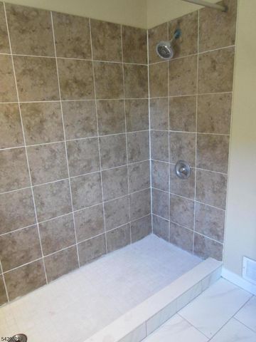 279 Oregon St, Union Twp., NJ 07088