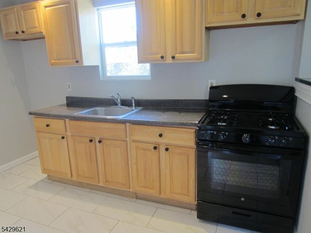 279 Oregon St, Union Twp., NJ 07088