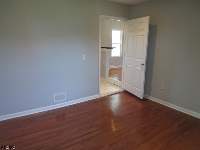 279 Oregon St, Union Twp., NJ 07088
