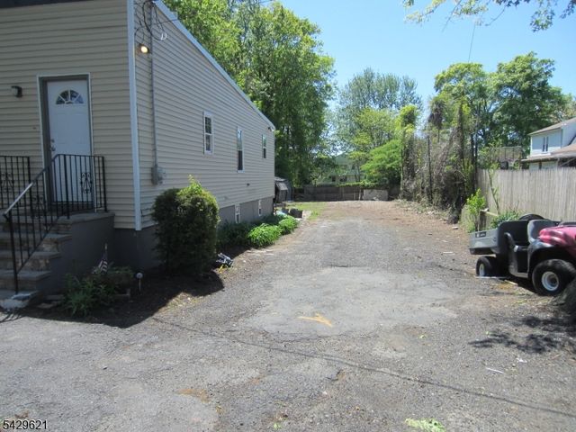 279 Oregon St, Union Twp., NJ 07088