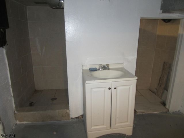 279 Oregon St, Union Twp., NJ 07088