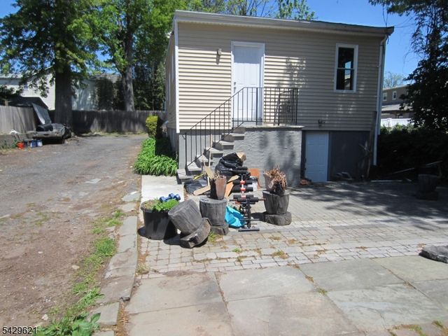 279 Oregon St, Union Twp., NJ 07088