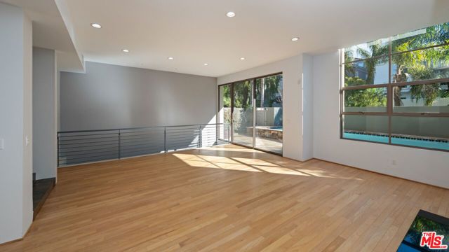 143 Union Jack Mall, Marina Del Rey, CA 90292