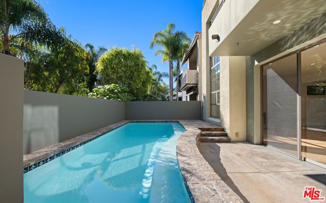 143 Union Jack Mall, Marina Del Rey, CA 90292