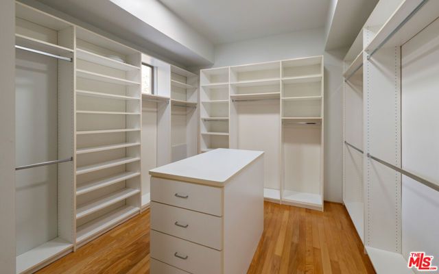 143 Union Jack Mall, Marina Del Rey, CA 90292