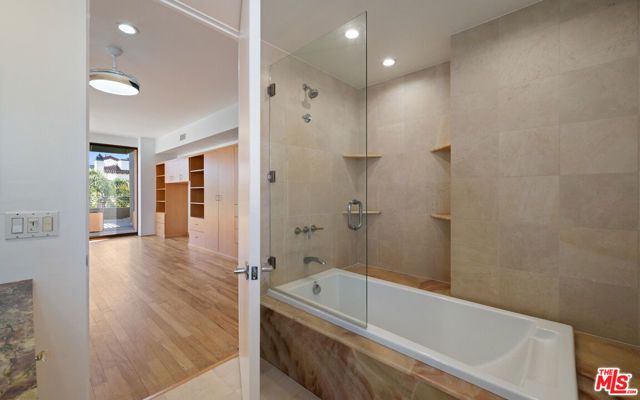 143 Union Jack Mall, Marina Del Rey, CA 90292