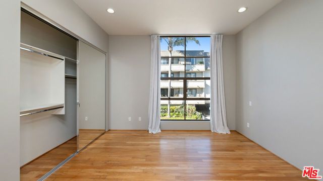 143 Union Jack Mall, Marina Del Rey, CA 90292