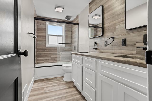 1601 11th Street N, Fargo, ND 58102