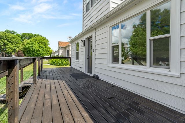 1601 11th Street N, Fargo, ND 58102