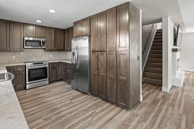 1601 11th Street N, Fargo, ND 58102